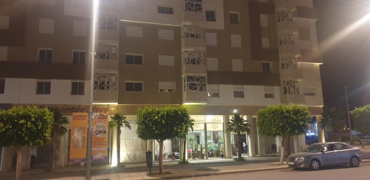 Coralia Bel F3 Clim Wifi Parking Prive Iptv Apartamento Oujda Exterior foto